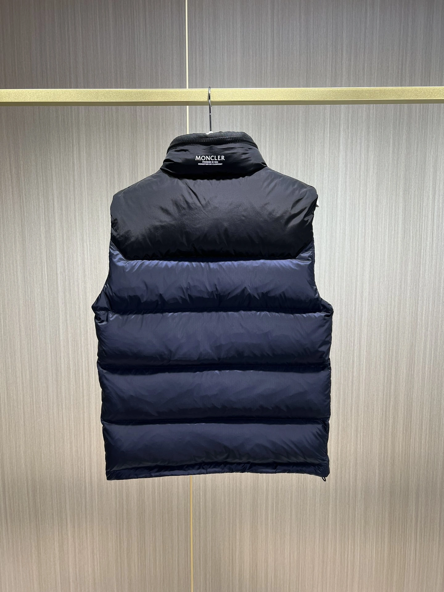wg.luxury- 7o9385r nylon Down jacket item:D-F205I0819